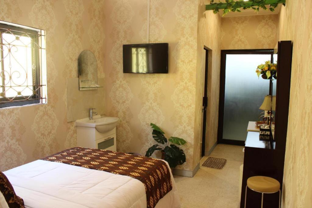 Rene Hotel Yogyakarta Kültér fotó