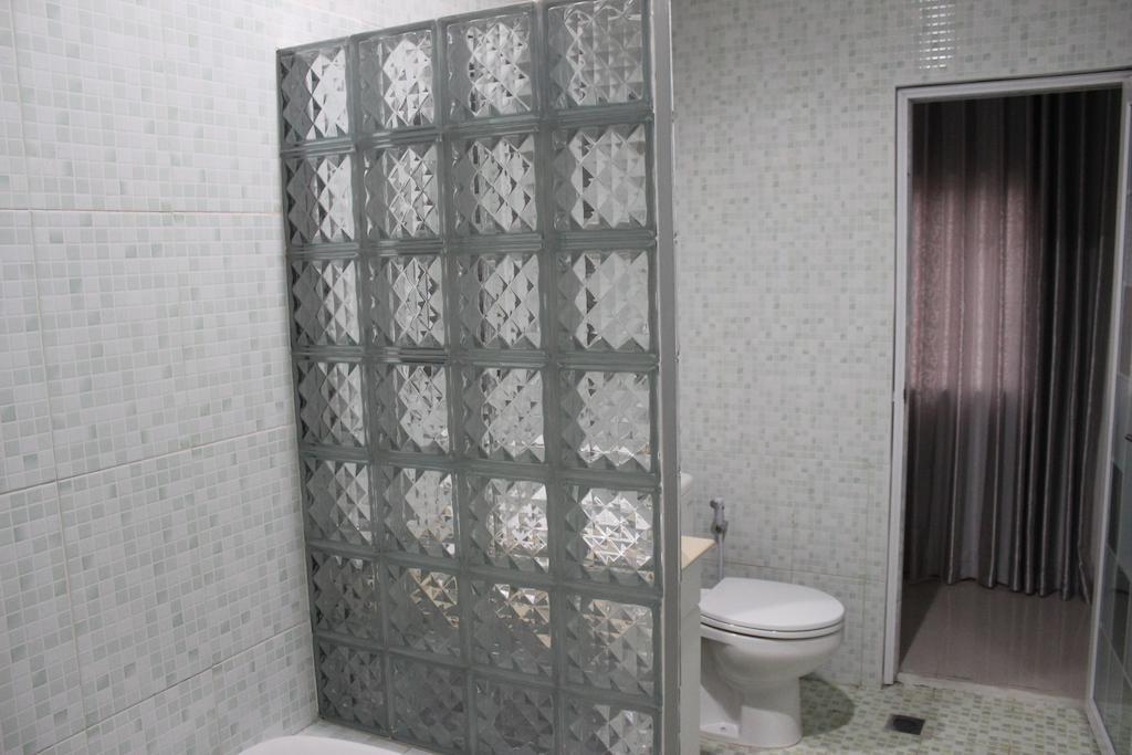 Rene Hotel Yogyakarta Szoba fotó