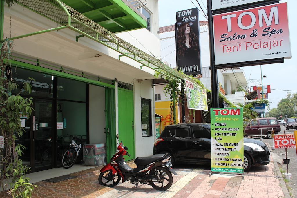 Rene Hotel Yogyakarta Kültér fotó