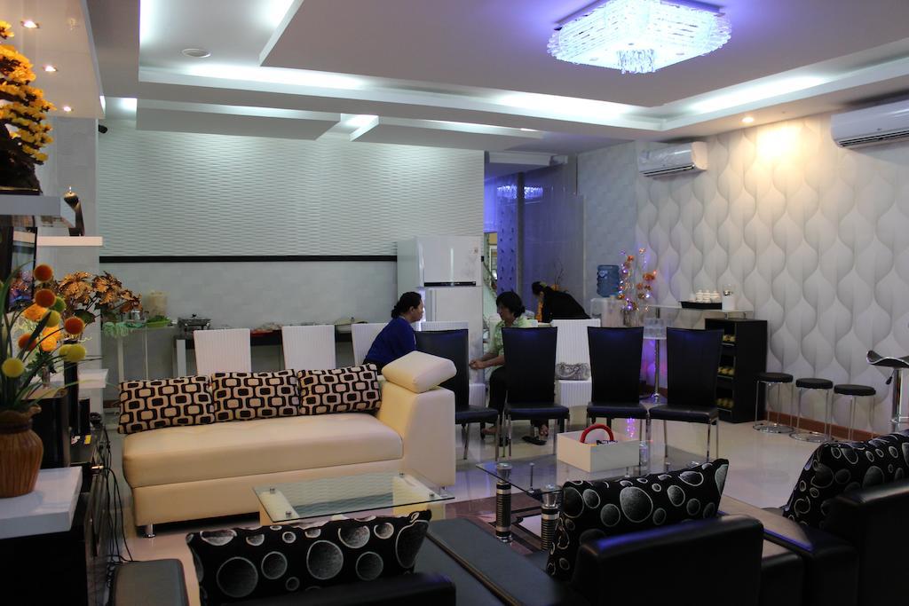 Rene Hotel Yogyakarta Kültér fotó