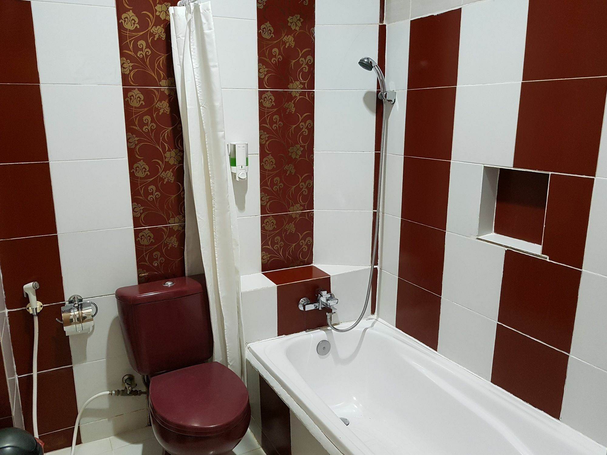 Rene Hotel Yogyakarta Kültér fotó