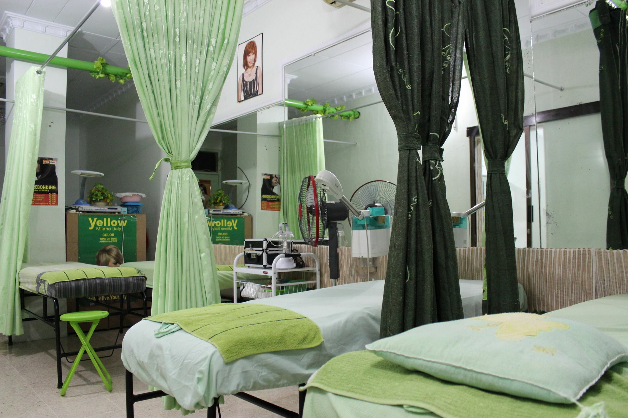 Rene Hotel Yogyakarta Kültér fotó
